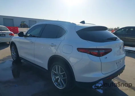 2018 Alfa Romeo Stelvio Ti Awd z USA, uszkodzony, nr VIN ZASFAKBN8J7C22670